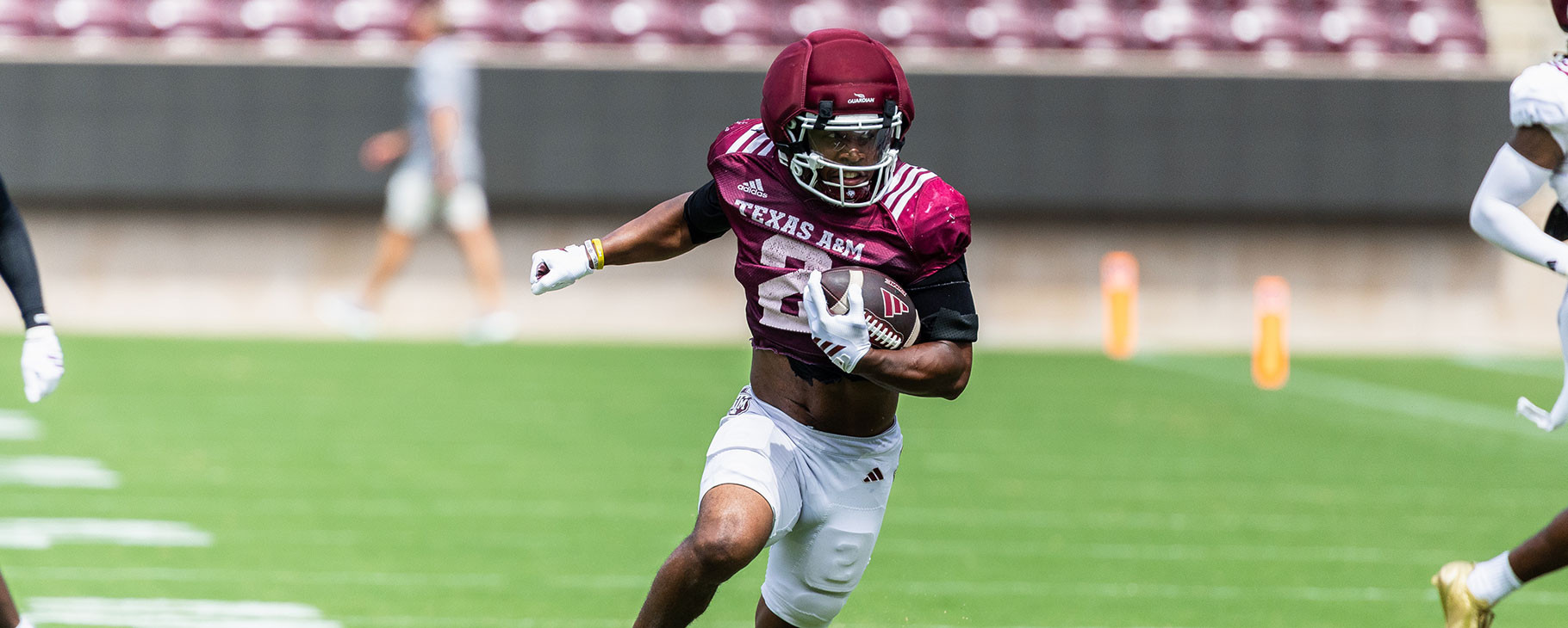 Fall Camp Sights and Sounds: August 25