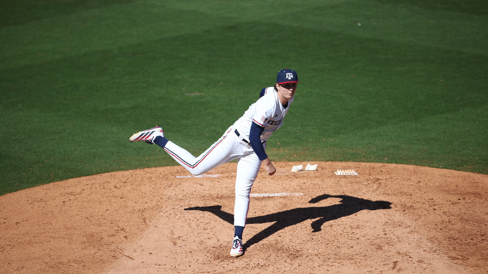 No. 24 Baseball Sweeps Penn with 7-1 Victory Behind Sims’ Strong Start ...